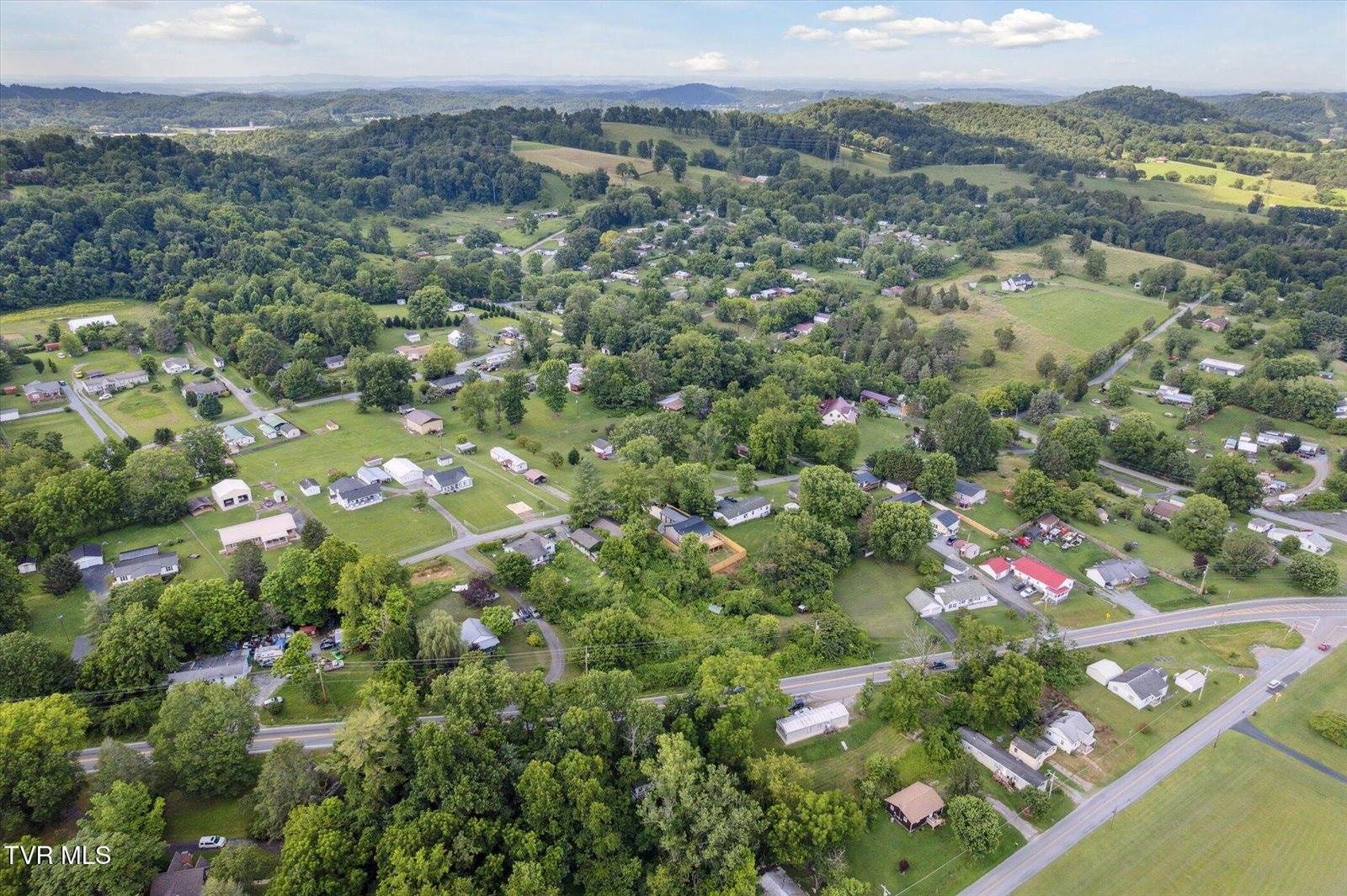 126 Hughes Lane, Johnson City, TN 37601