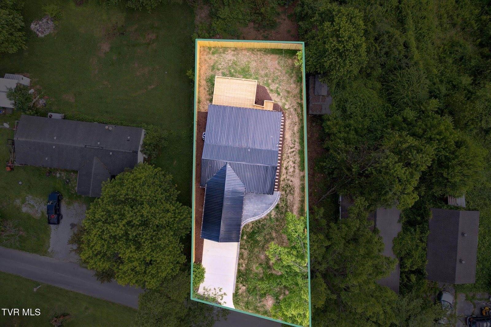 126 Hughes Lane, Johnson City, TN 37601