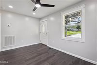 126 Hughes Lane, Johnson City, TN 37601