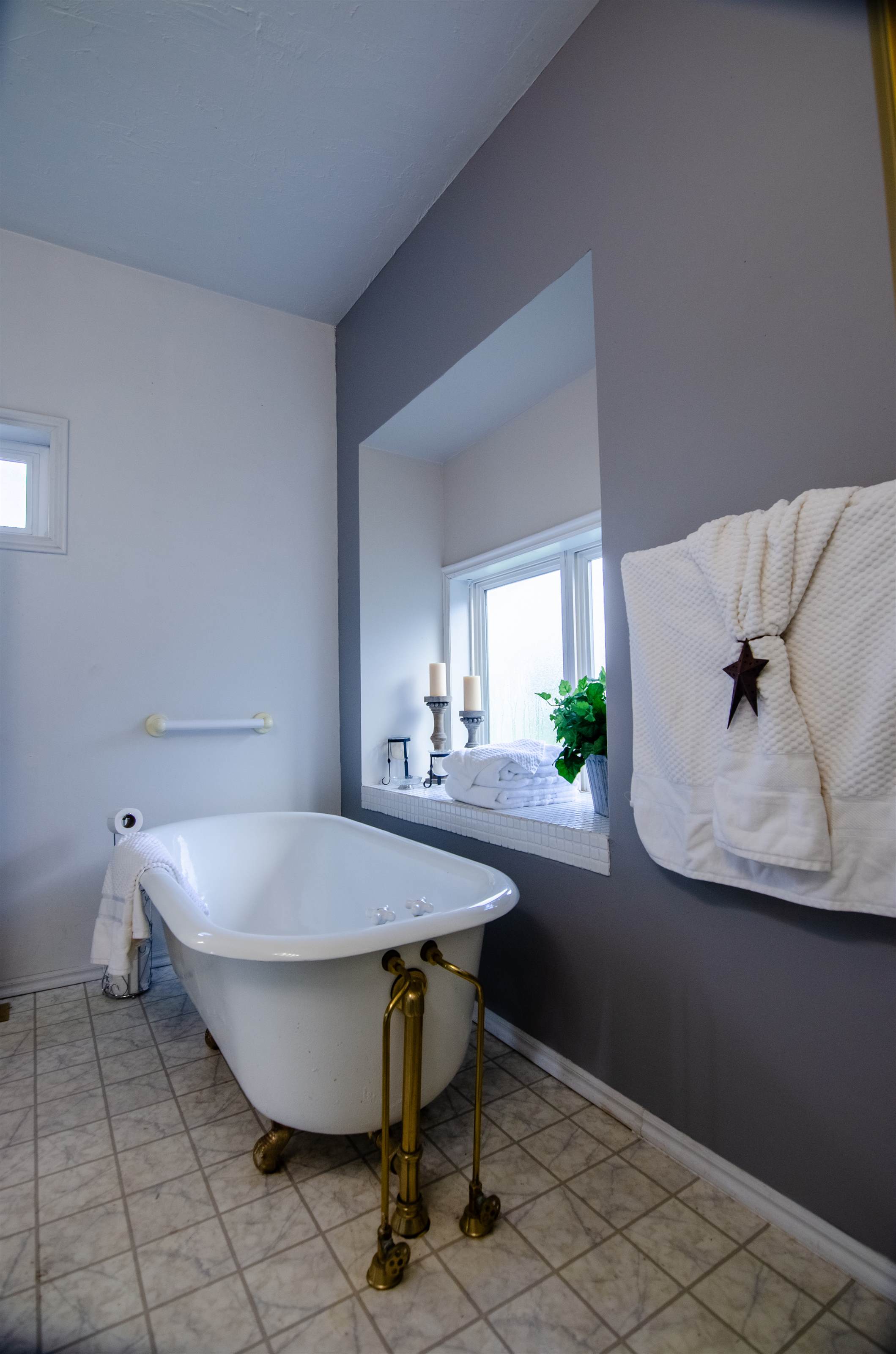 1258 N 45th E, Idaho Falls, ID 83401