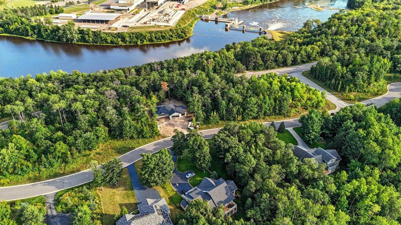 15840 Old Stonebridge Trail, Brainerd, MN 56401