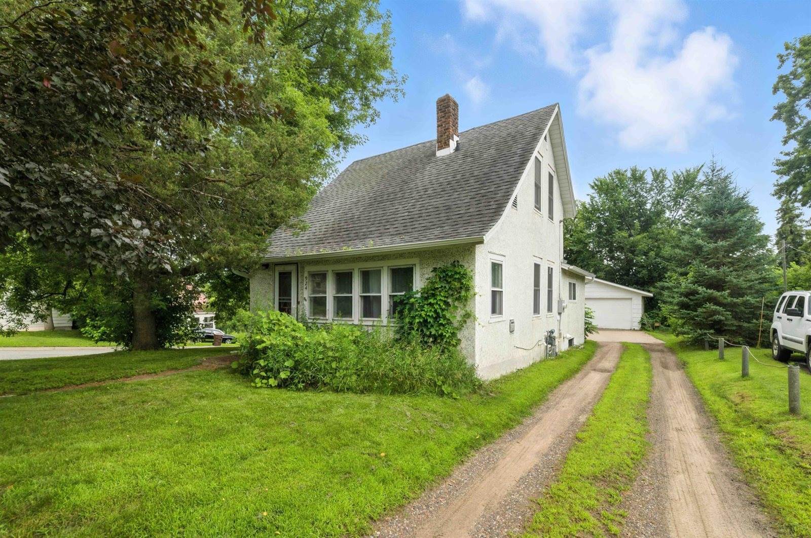 924 Grove Street, Brainerd, MN 56401