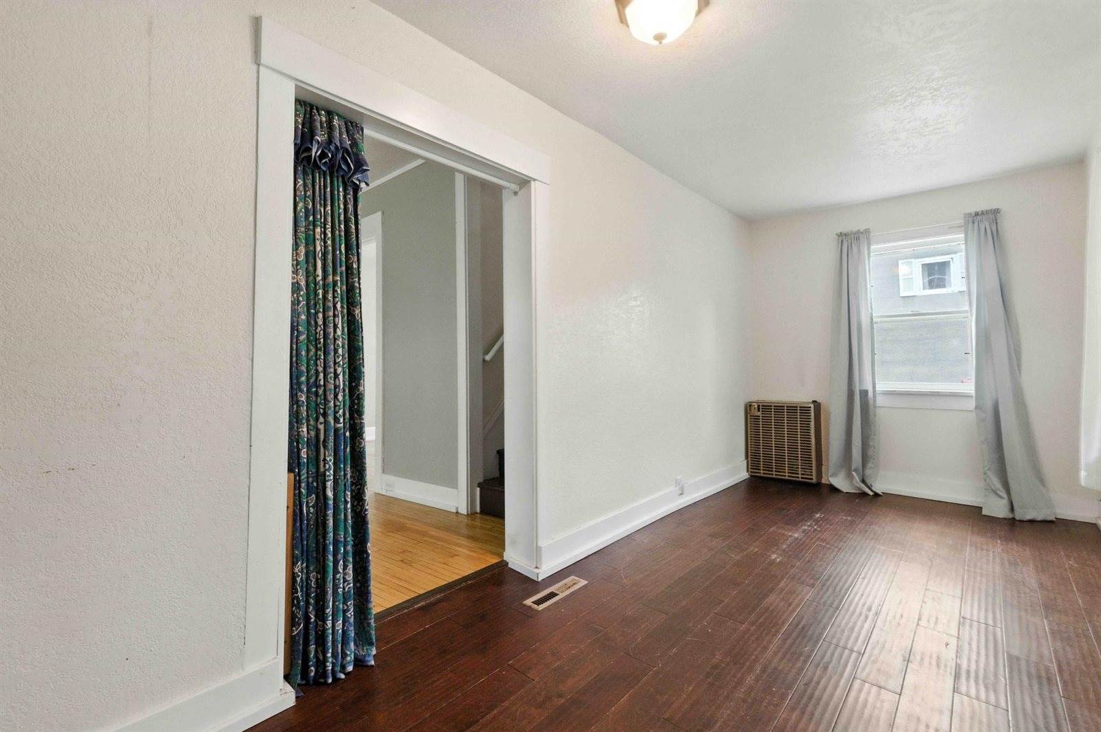 924 Grove Street, Brainerd, MN 56401