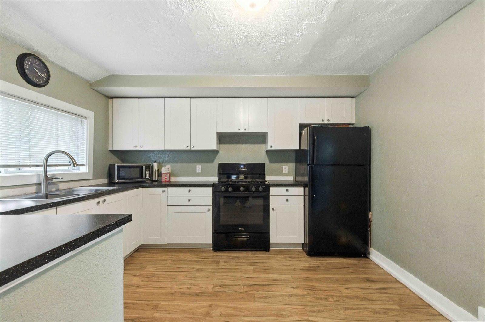 924 Grove Street, Brainerd, MN 56401