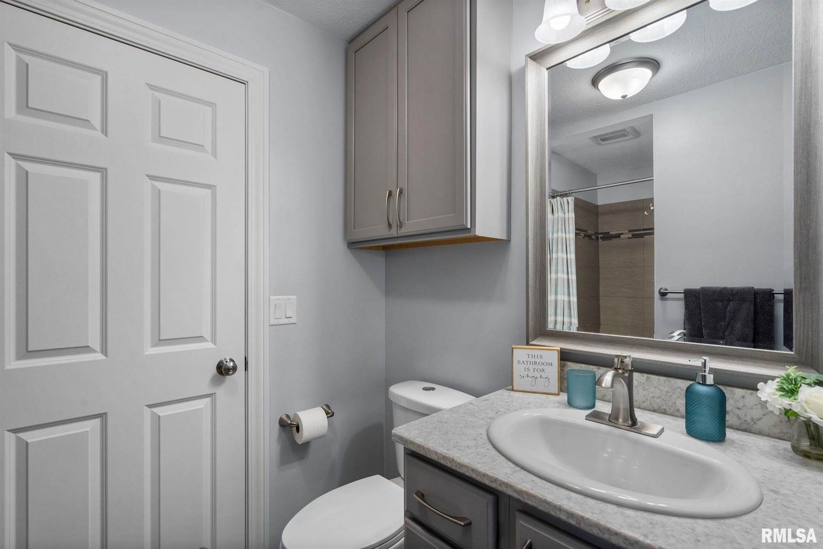 13260 64TH Avenue, Blue Grass, IA 52726