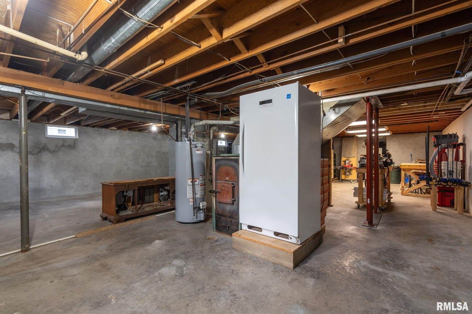 13260 64TH Avenue, Blue Grass, IA 52726