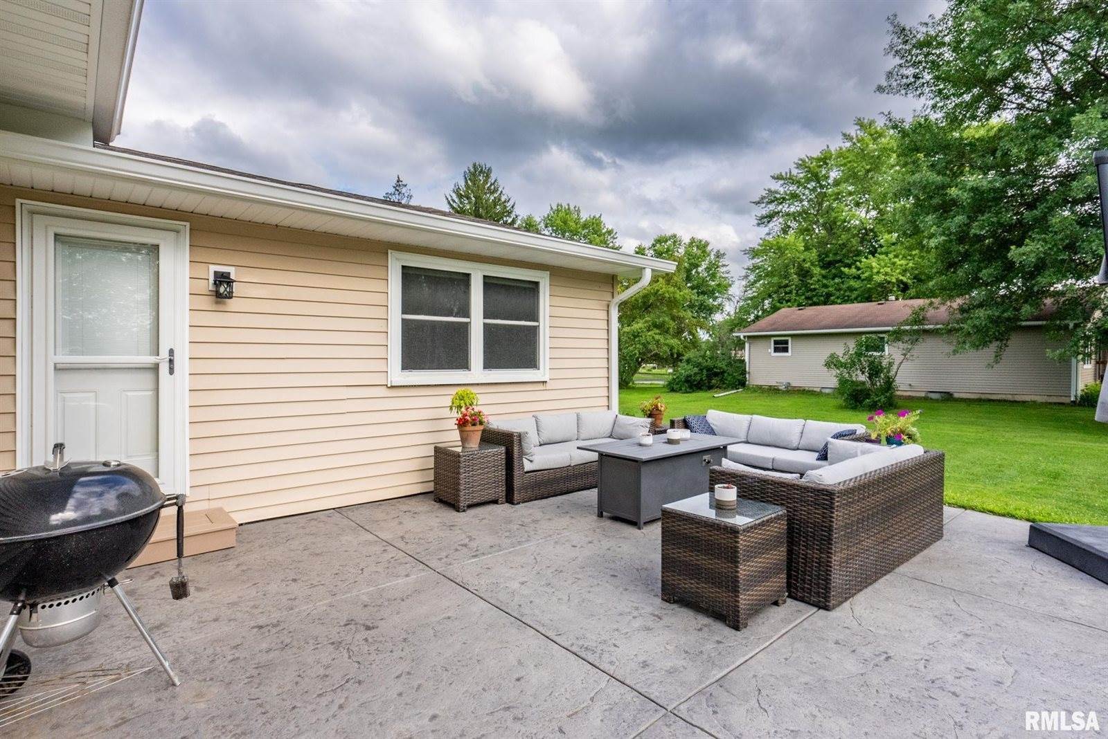 13260 64TH Avenue, Blue Grass, IA 52726