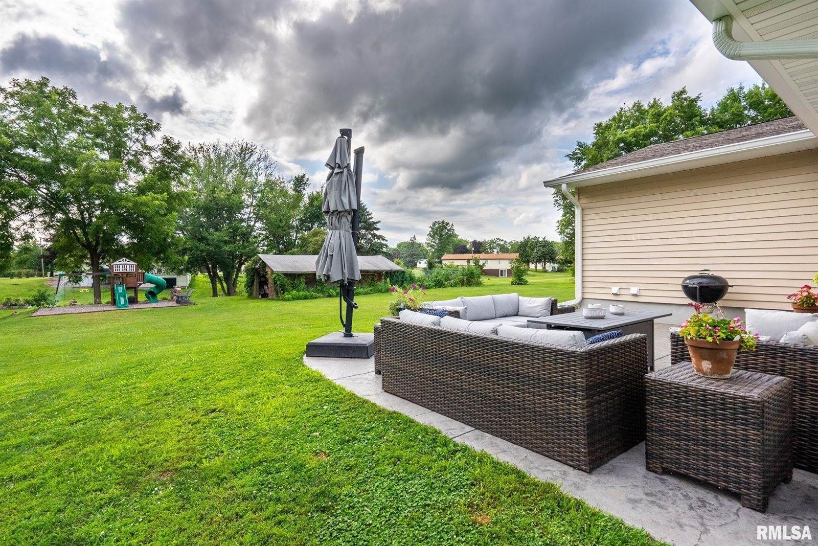 13260 64TH Avenue, Blue Grass, IA 52726