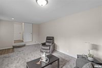 13260 64TH Avenue, Blue Grass, IA 52726