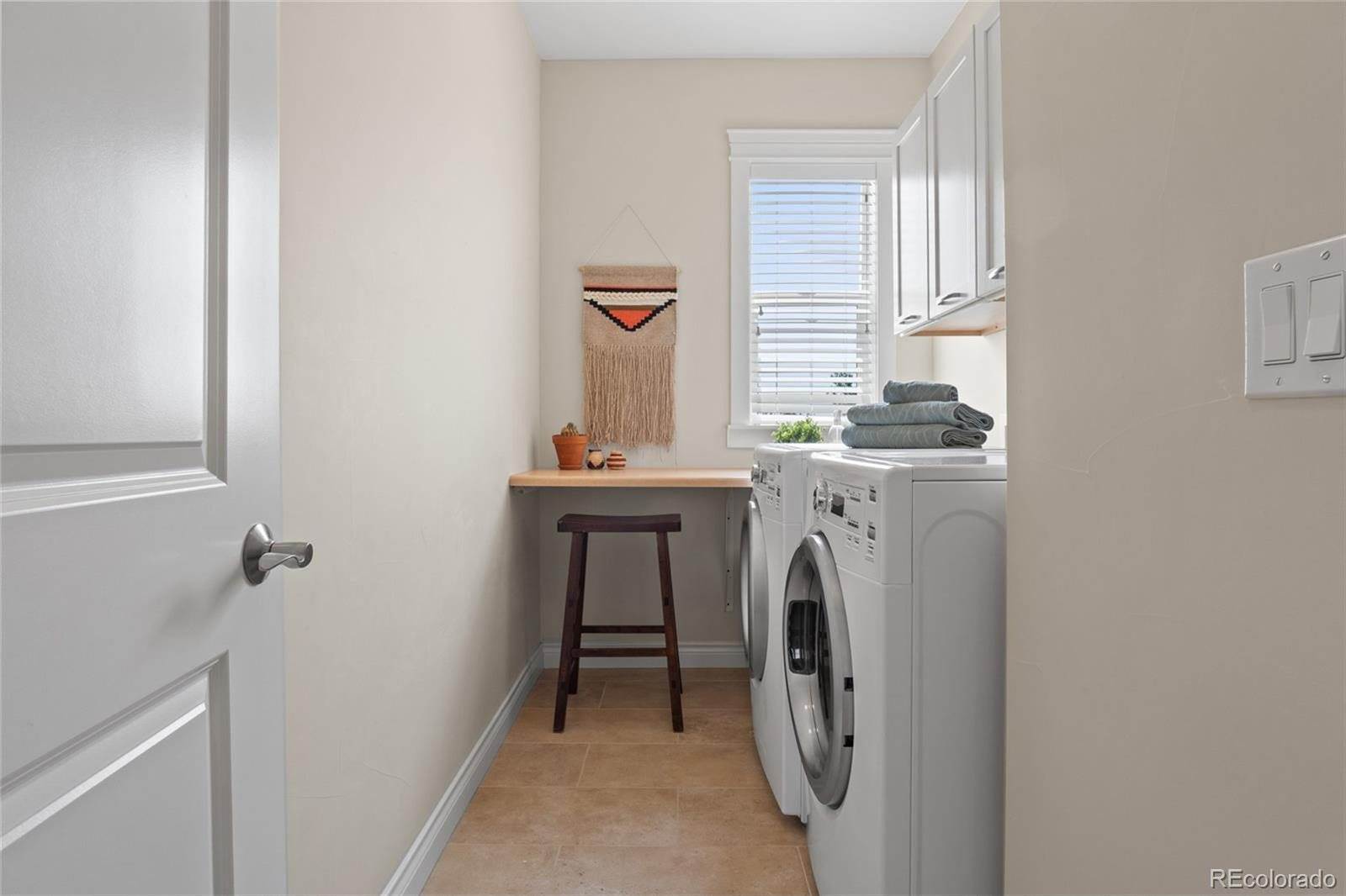 7001 Weaver Cir, Castle Rock, CO 80104