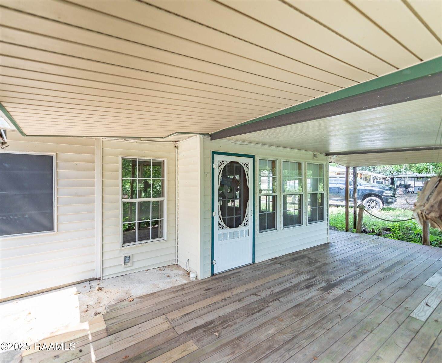 138 Oakside Lane, Port Barre, LA 70577