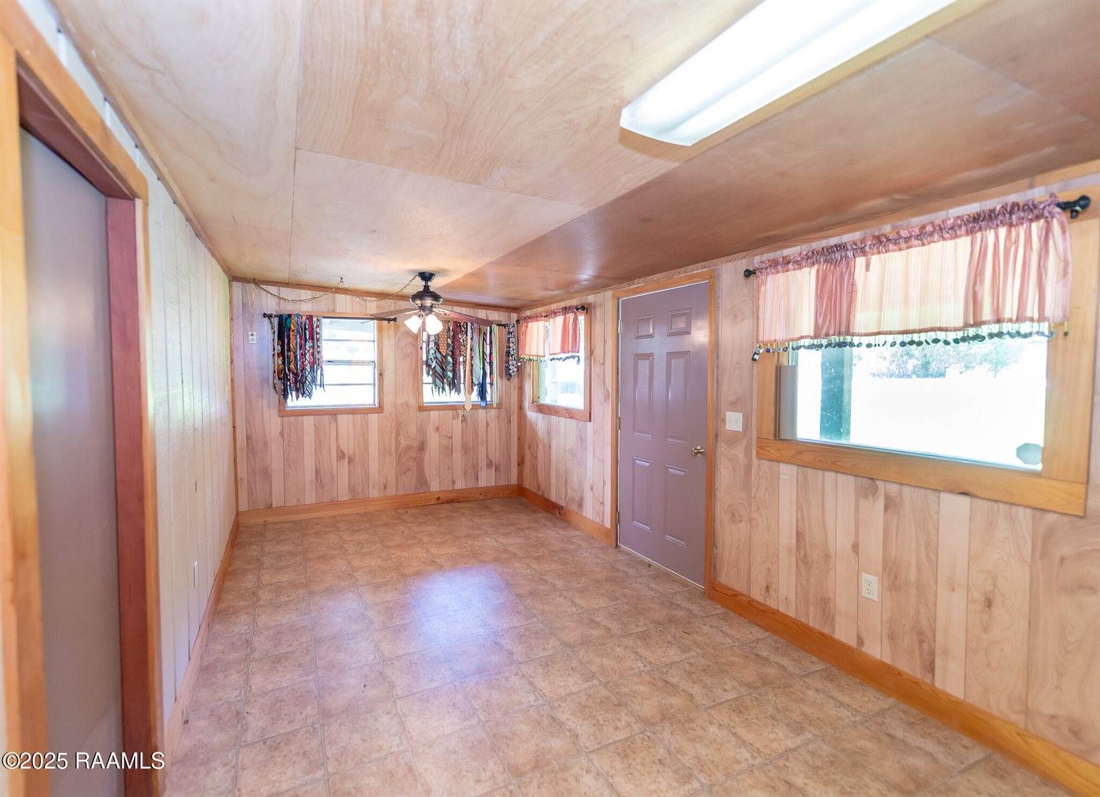 138 Oakside Lane, Port Barre, LA 70577