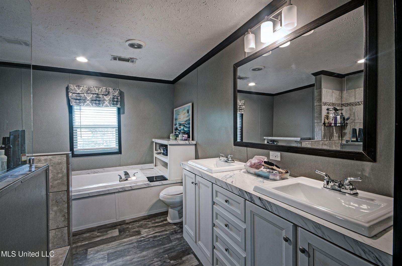 120 La Gail Drive, Pearl, MS 39208