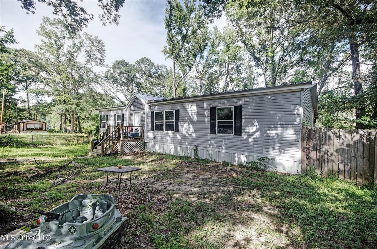 120 La Gail Drive, Pearl, MS 39208