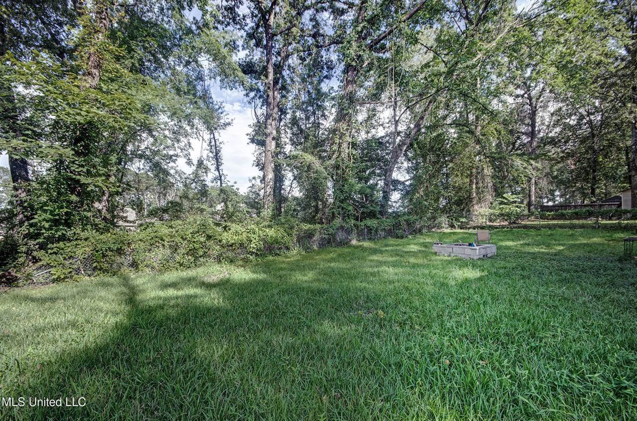 120 La Gail Drive, Pearl, MS 39208