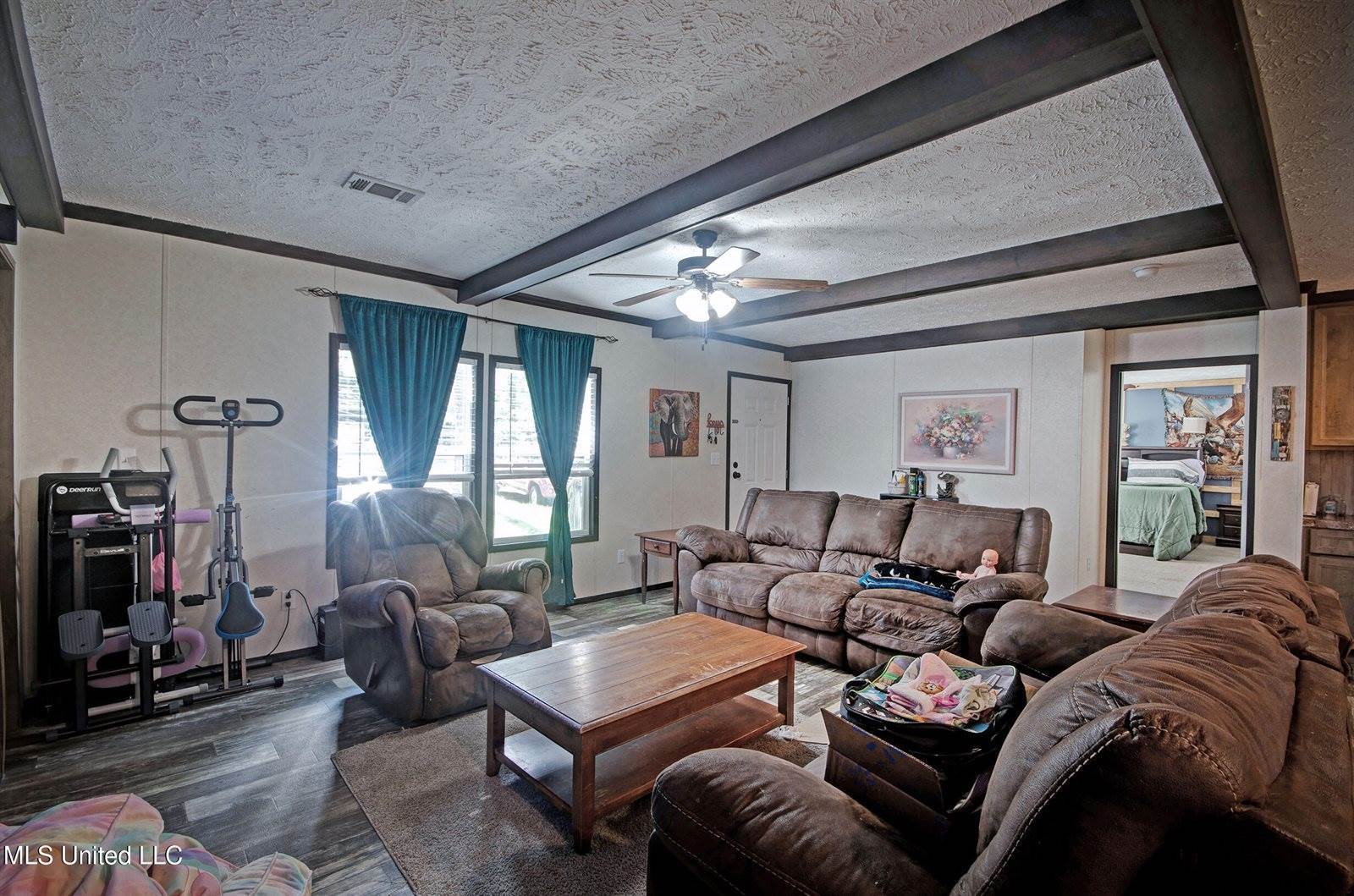 120 La Gail Drive, Pearl, MS 39208