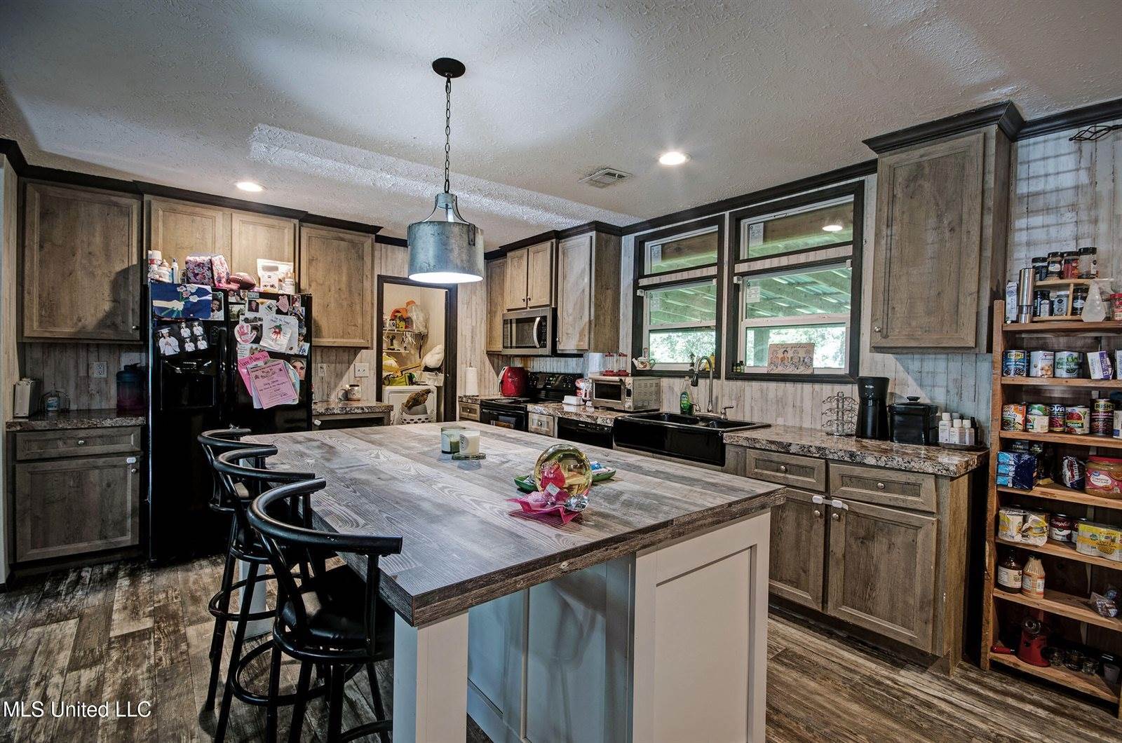 120 La Gail Drive, Pearl, MS 39208