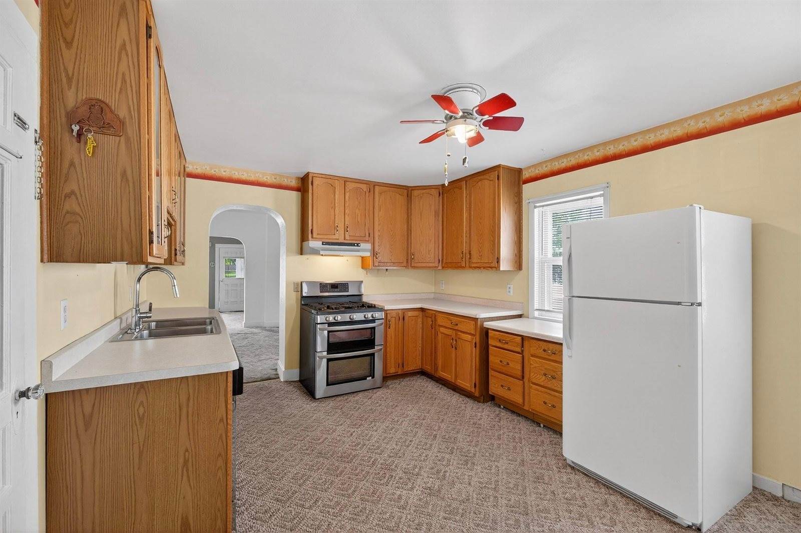 174 Wood Avenue, Nekoosa, WI 54457