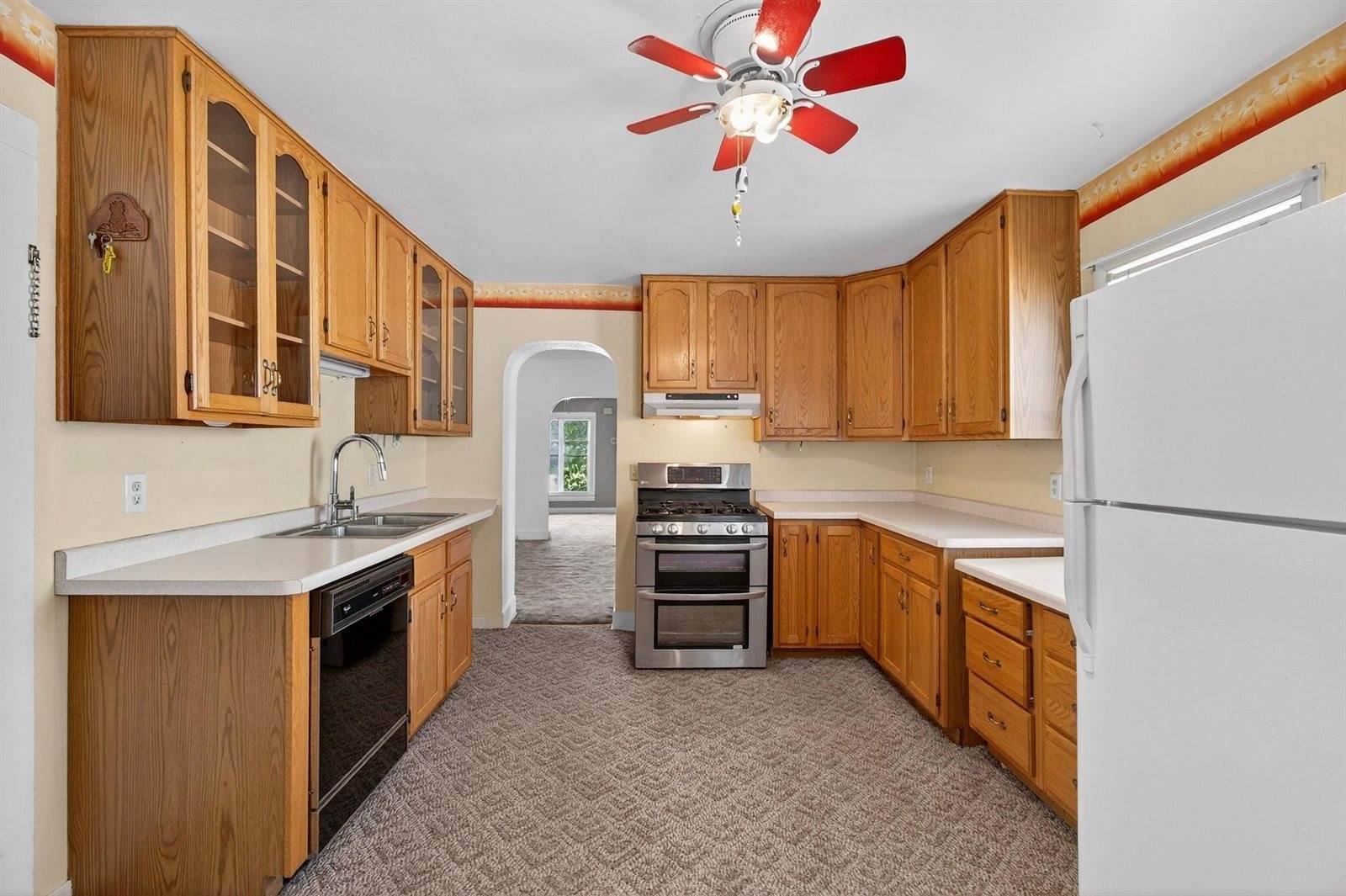 174 Wood Avenue, Nekoosa, WI 54457