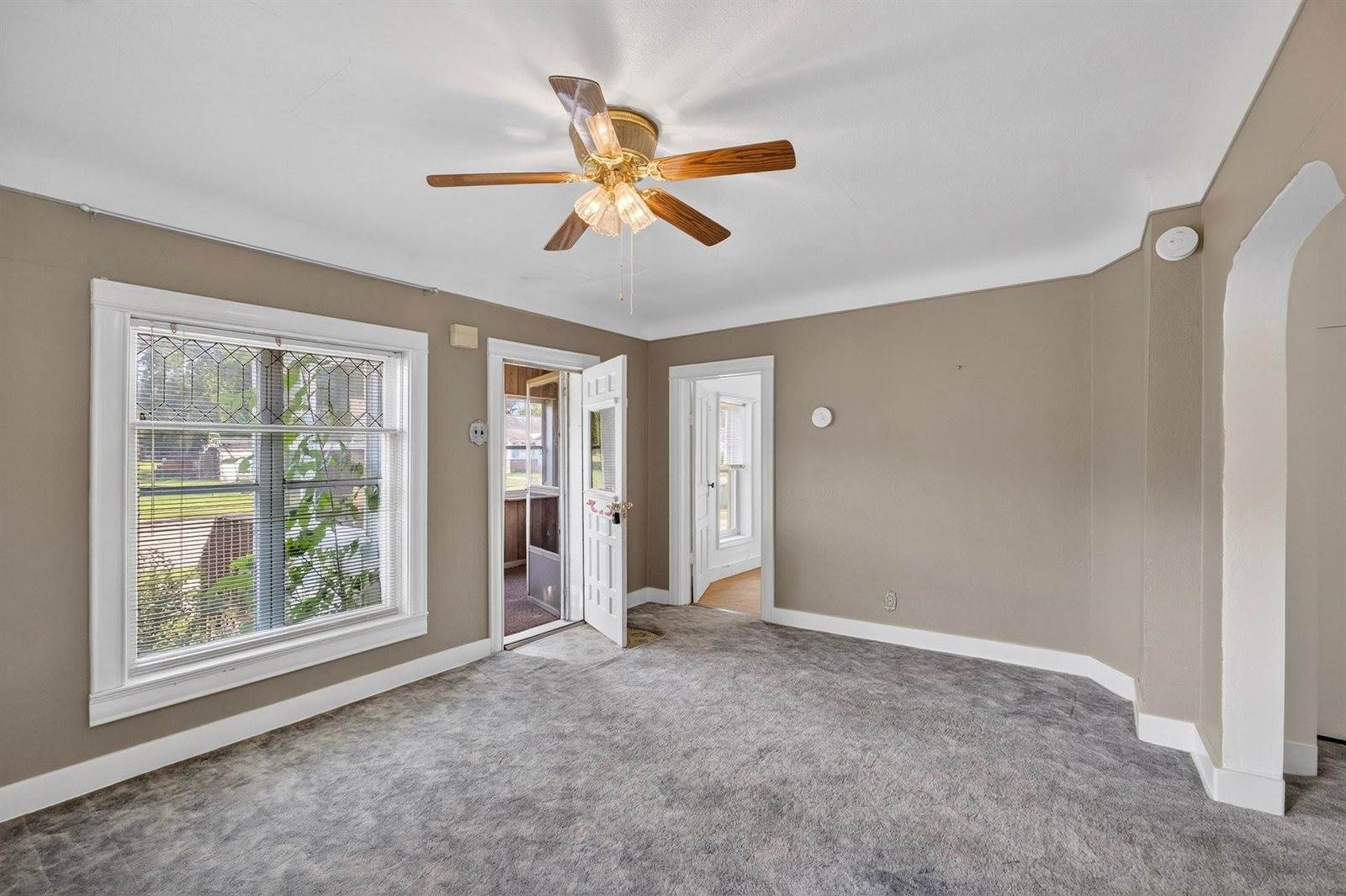 174 Wood Avenue, Nekoosa, WI 54457