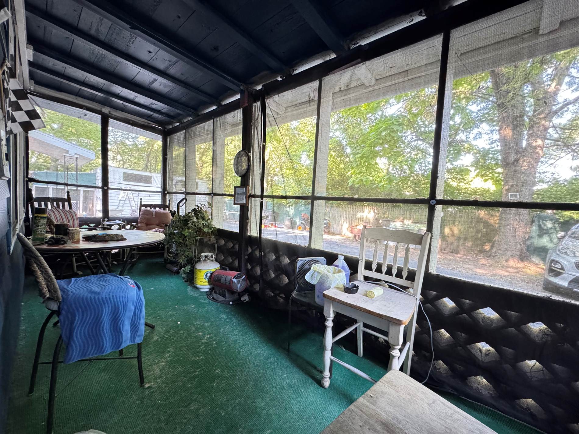 814 SE 14th ST, Topeka, KS 66607