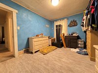 814 SE 14th ST, Topeka, KS 66607