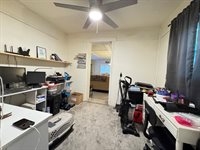 814 SE 14th ST, Topeka, KS 66607