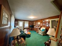 13 Lincoln Street, Lincoln, ME 04457