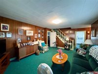 13 Lincoln Street, Lincoln, ME 04457