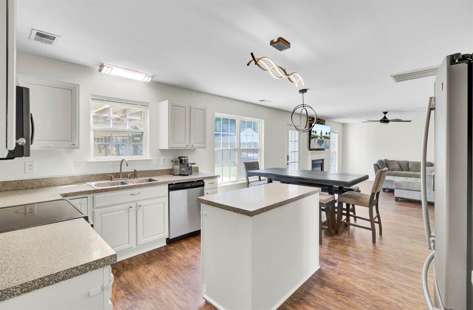 9622 Stockport Circle, Summerville, SC 29485