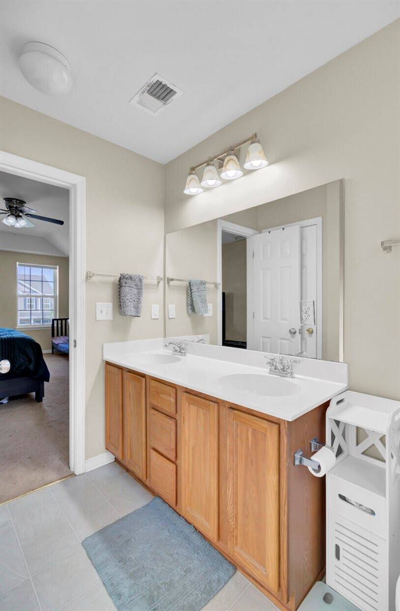 9622 Stockport Circle, Summerville, SC 29485