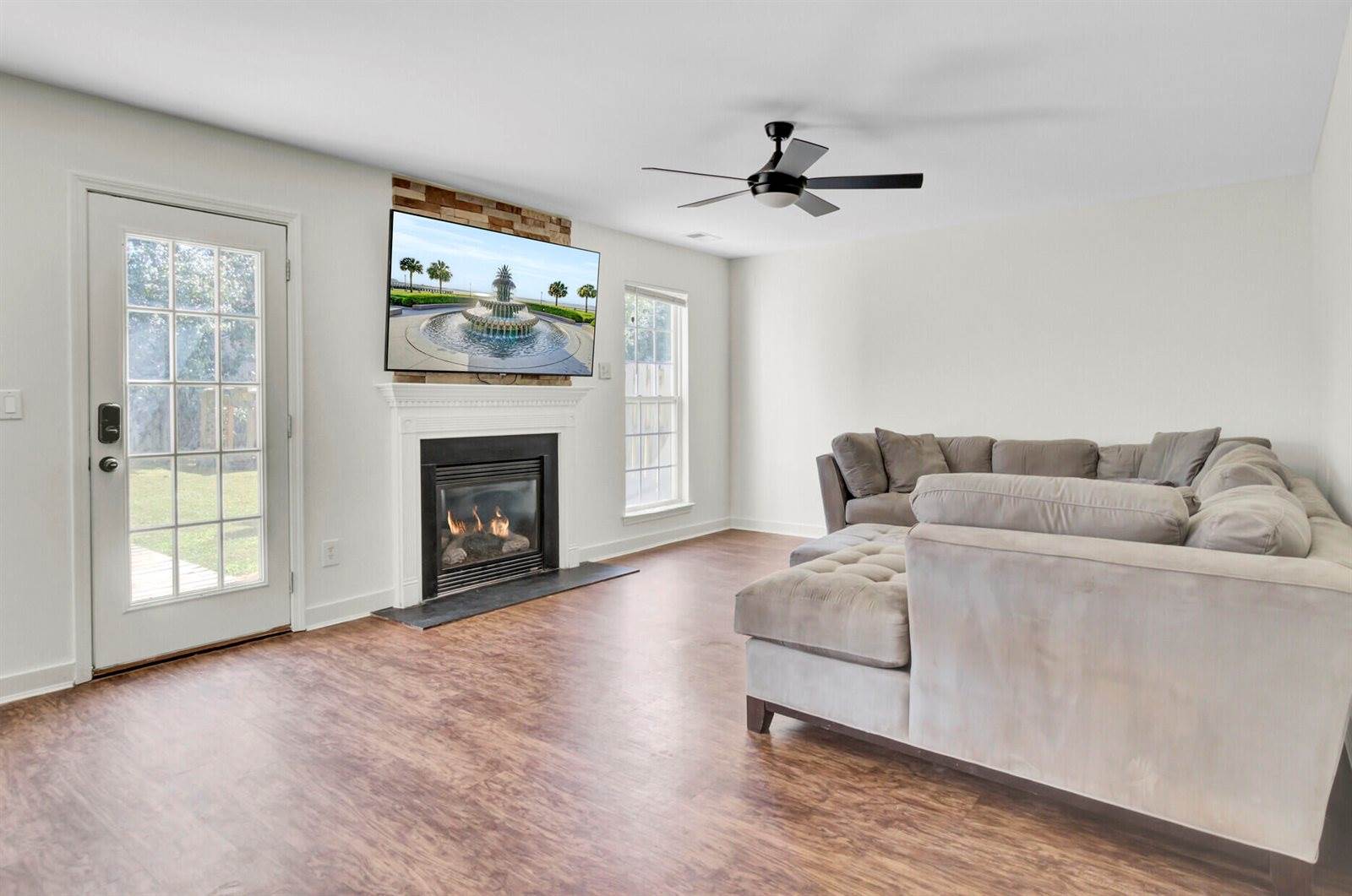 9622 Stockport Circle, Summerville, SC 29485