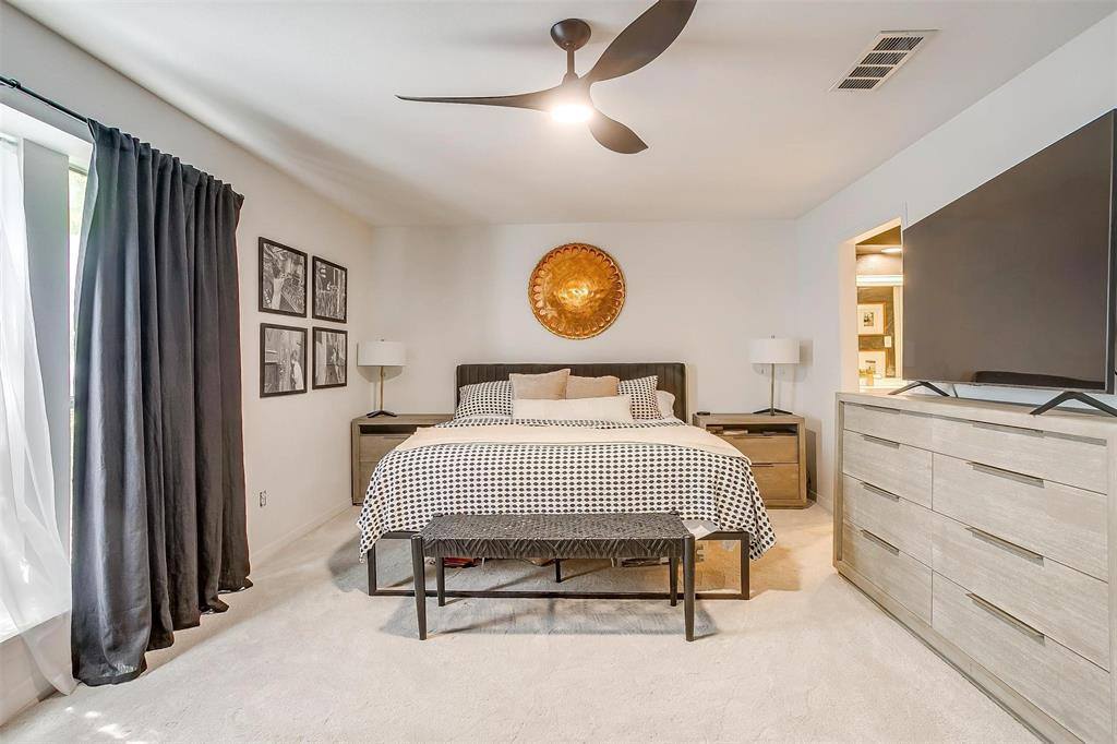 6876 Anglebluff Circle, Dallas, TX 75248