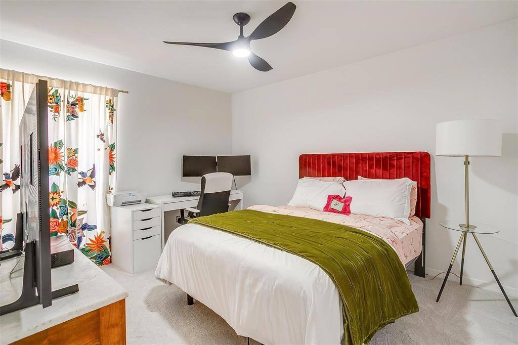 6876 Anglebluff Circle, Dallas, TX 75248