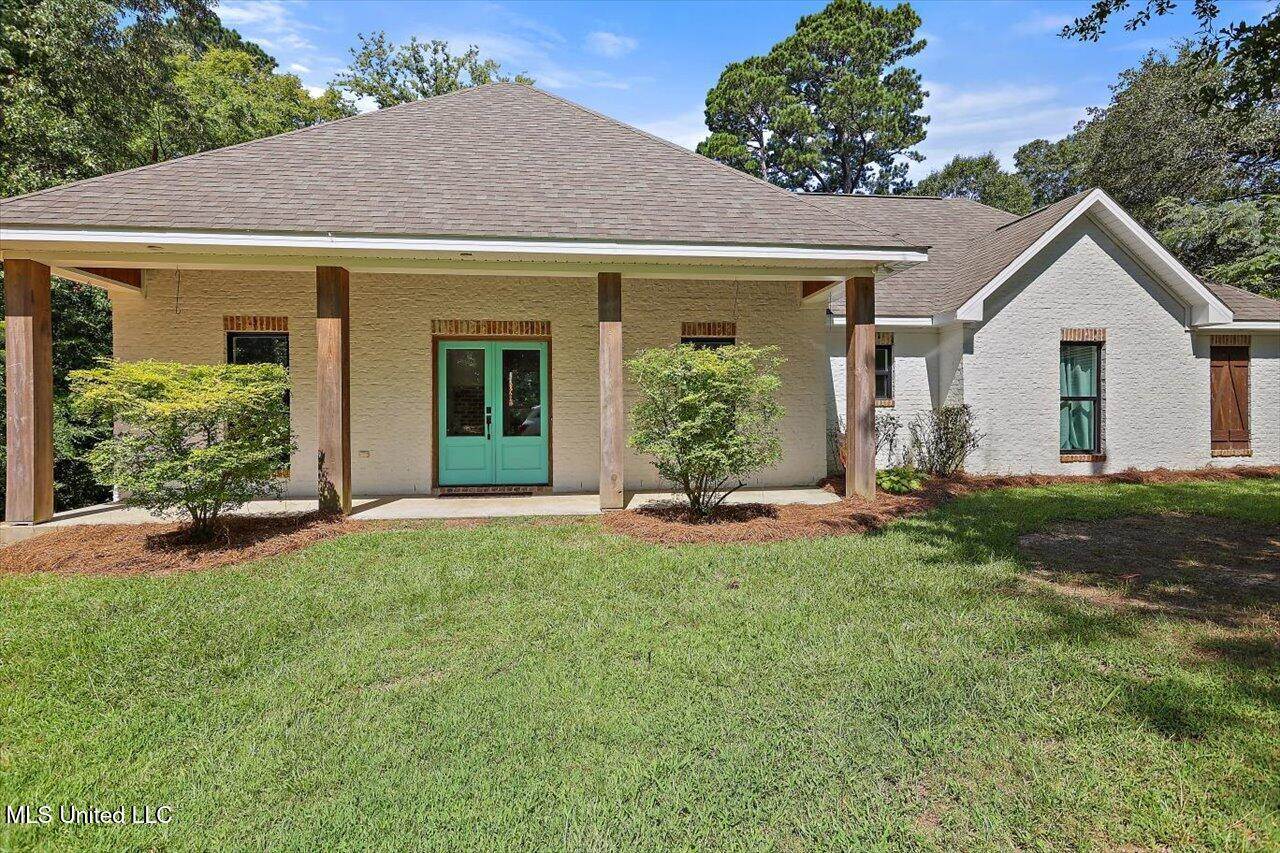 104 Pine Hill Circle, Florence, MS 39073
