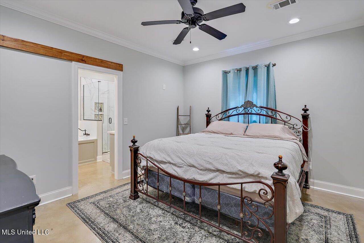 104 Pine Hill Circle, Florence, MS 39073