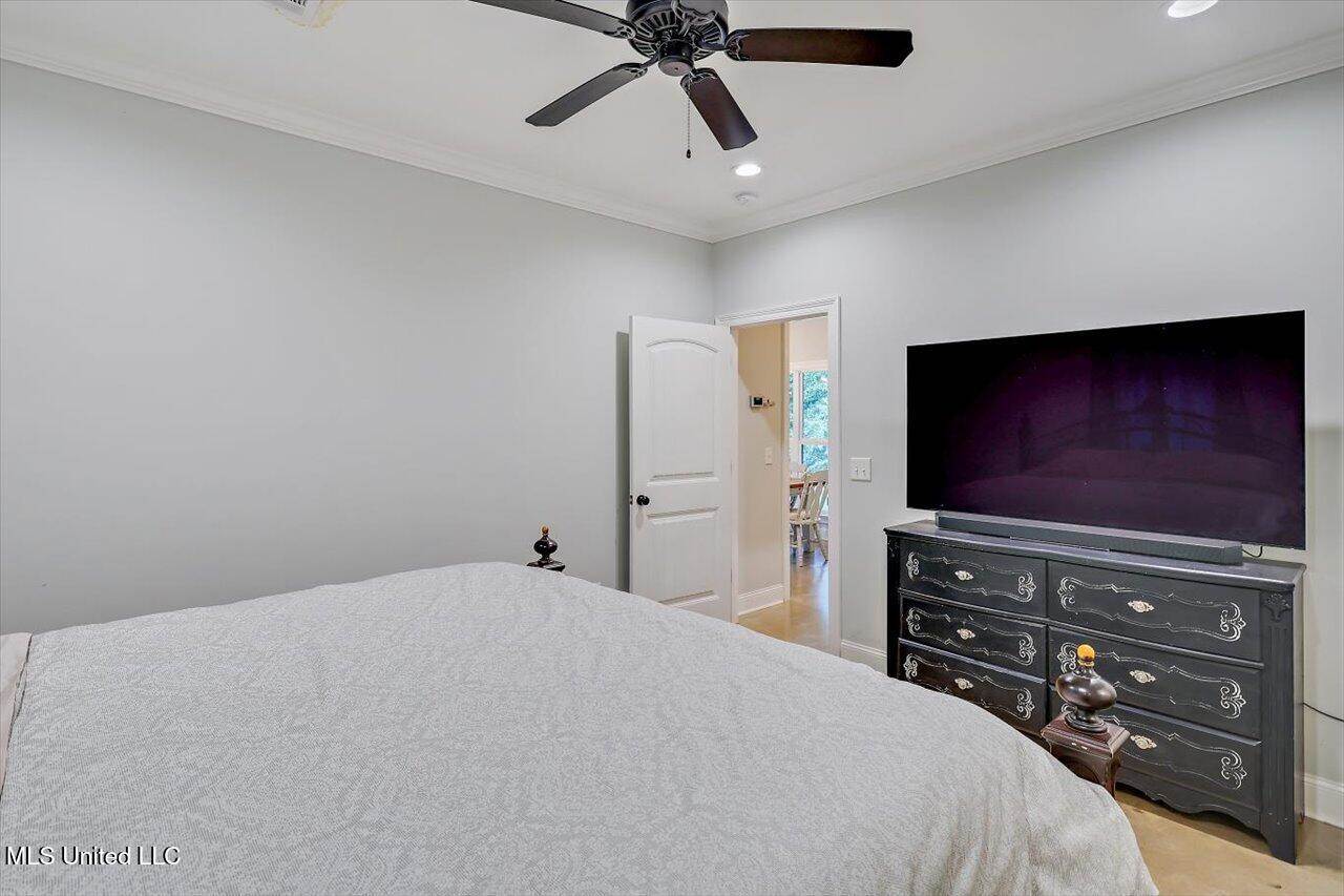 104 Pine Hill Circle, Florence, MS 39073