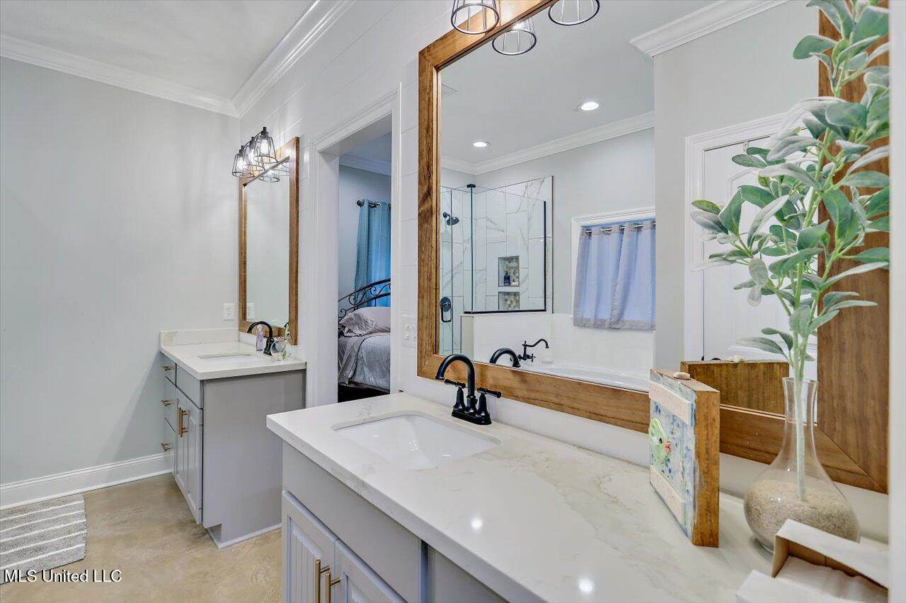 104 Pine Hill Circle, Florence, MS 39073