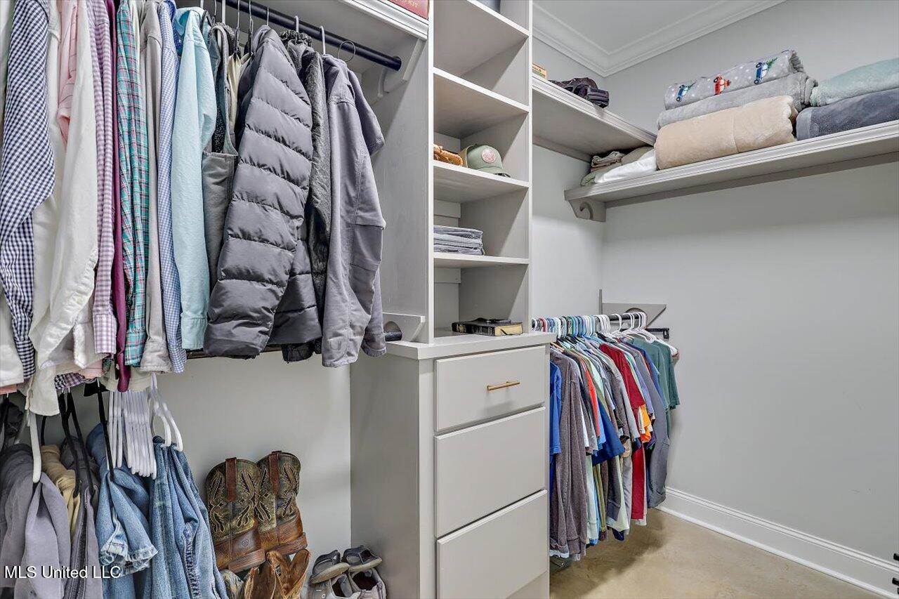 104 Pine Hill Circle, Florence, MS 39073