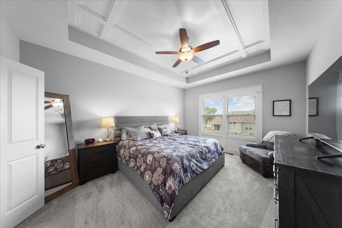 21736 W 116th Place, Olathe, KS 66061