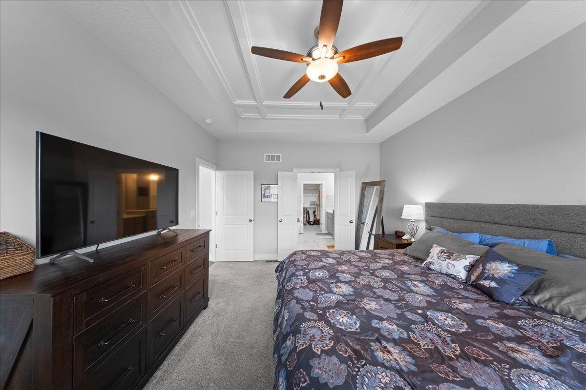 21736 W 116th Place, Olathe, KS 66061