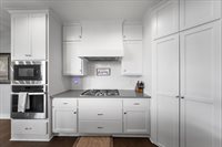 21736 W 116th Place, Olathe, KS 66061