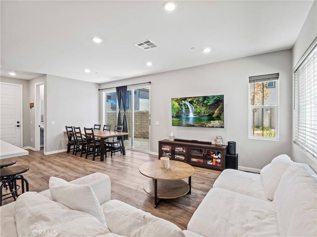 27004 Trail View Ln., Valencia, CA 91381