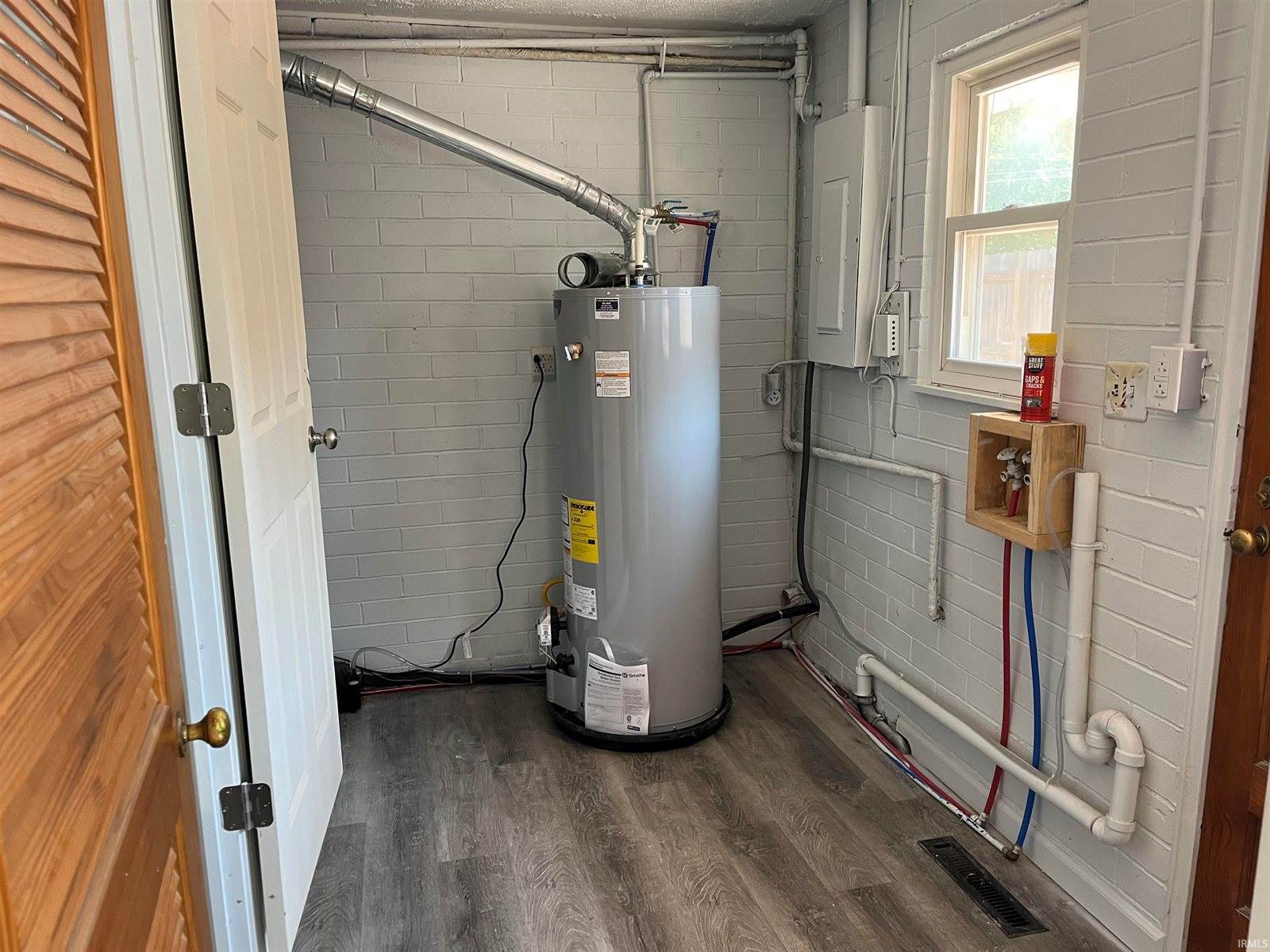 1130 N Bittersweet Lane, Muncie, IN 47304