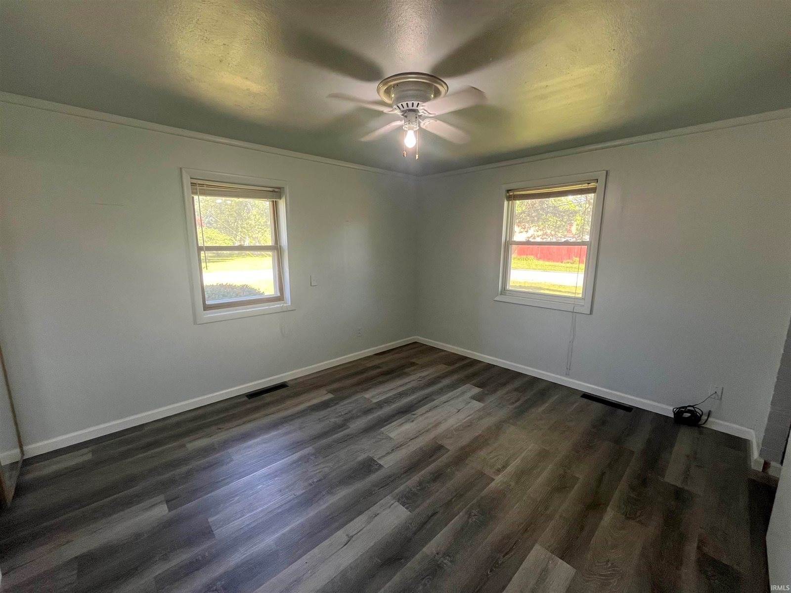 1130 N Bittersweet Lane, Muncie, IN 47304