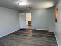 1130 N Bittersweet Lane, Muncie, IN 47304