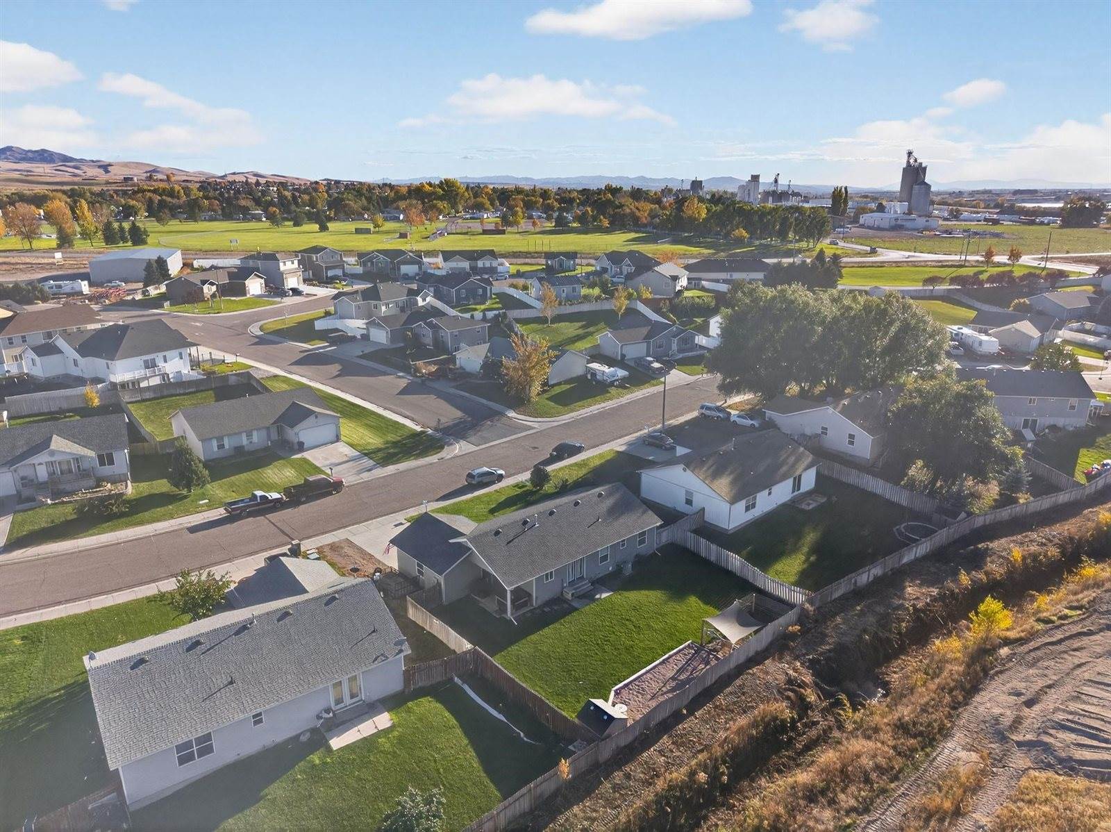 349 Autumn Way, American Falls, ID 83211