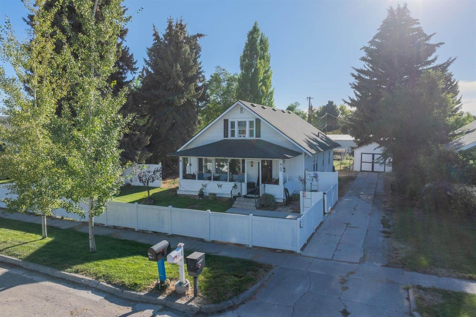 65 N 3rd W, Aberdeen, ID 83210
