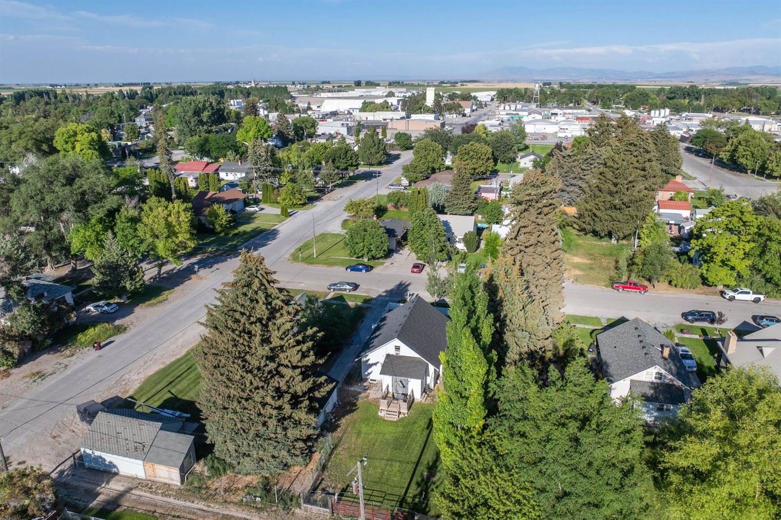 65 N 3rd W, Aberdeen, ID 83210