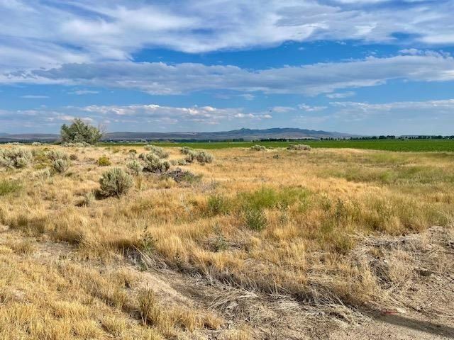 TBD Center Pleasant Valley Road, American Falls, ID 83211